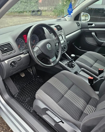 Volkswagen Golf cena 19000 przebieg: 200877, rok produkcji 2007 z Świebodzin małe 172